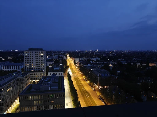 M'Uniqo Rooftop Bar photo 8